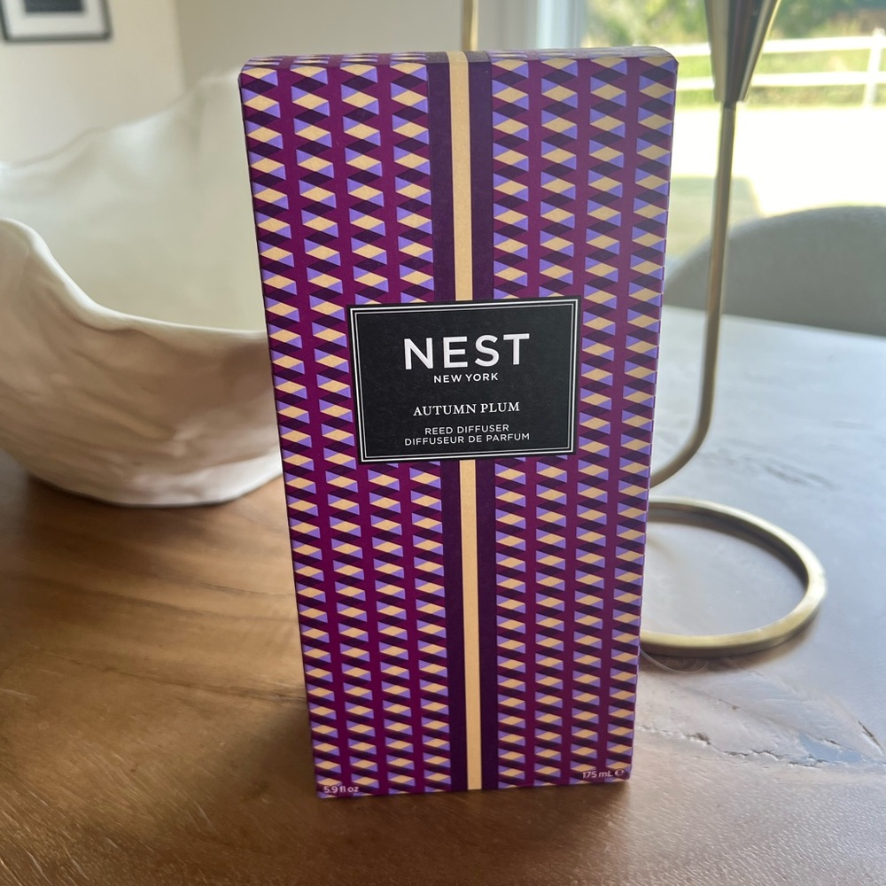 NEST Fragrances Autumn Plum Reed Diffuser